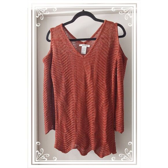 NWOT~Massey's Rust & Gold Glitter Long Sleeve Cold Shoulder Sweater Sz Medium - Picture 1 of 2